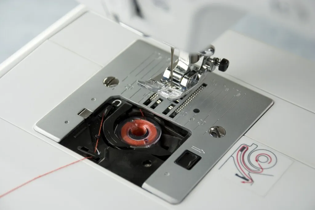 Carina Professional Blue Computer-Nähmaschine – Bild 5