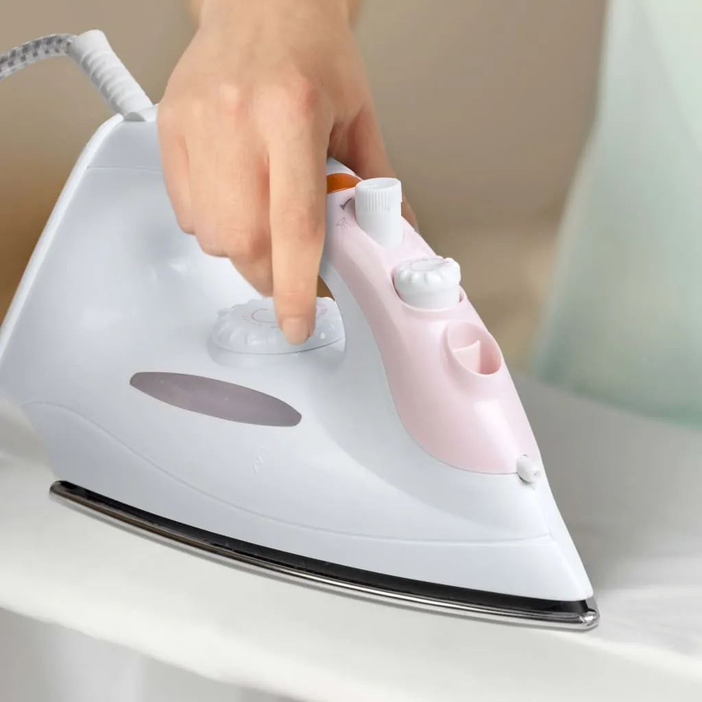 Bestron Dampfbügeleisen AEA6088P 1800 W Weiß Und Rosa – Bild 6