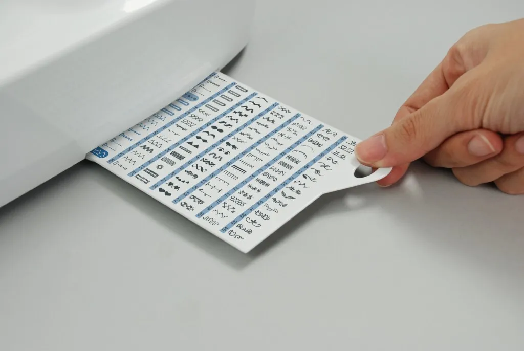 Carina Professional Blue Computer-Nähmaschine – Bild 3