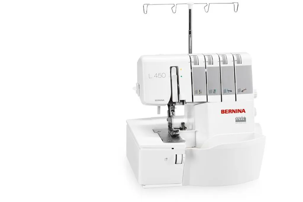 Bernina L 450