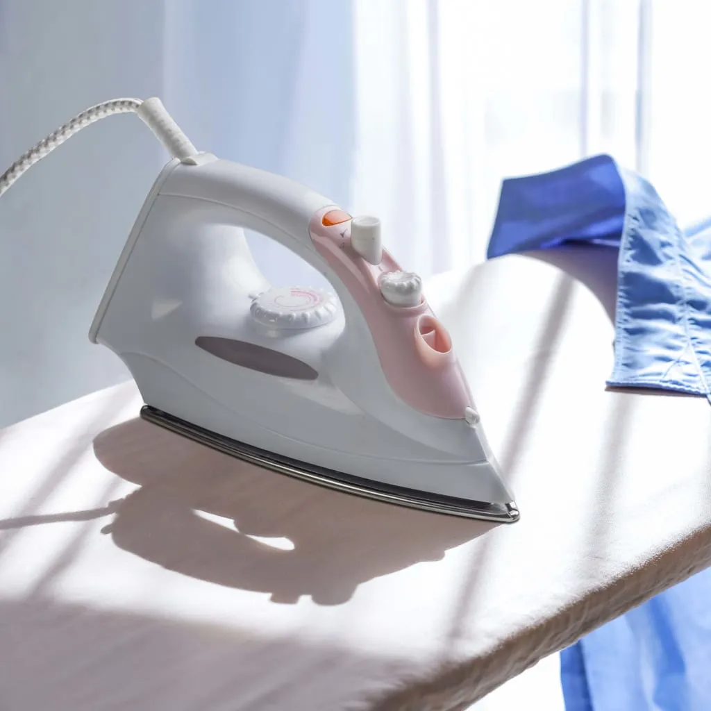 Bestron Dampfbügeleisen AEA6088P 1800 W Weiß Und Rosa – Bild 7