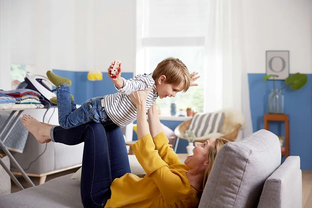 Philips PerfectCare Elite Bügelstation, 150 G/min Konstanter. Dampf, 7.5 Bar, 2400 W, Schwarz (GC9650/80) – Bild 4